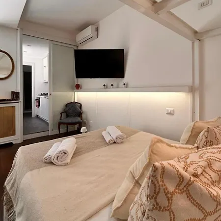 Casa Mari Vaticano *